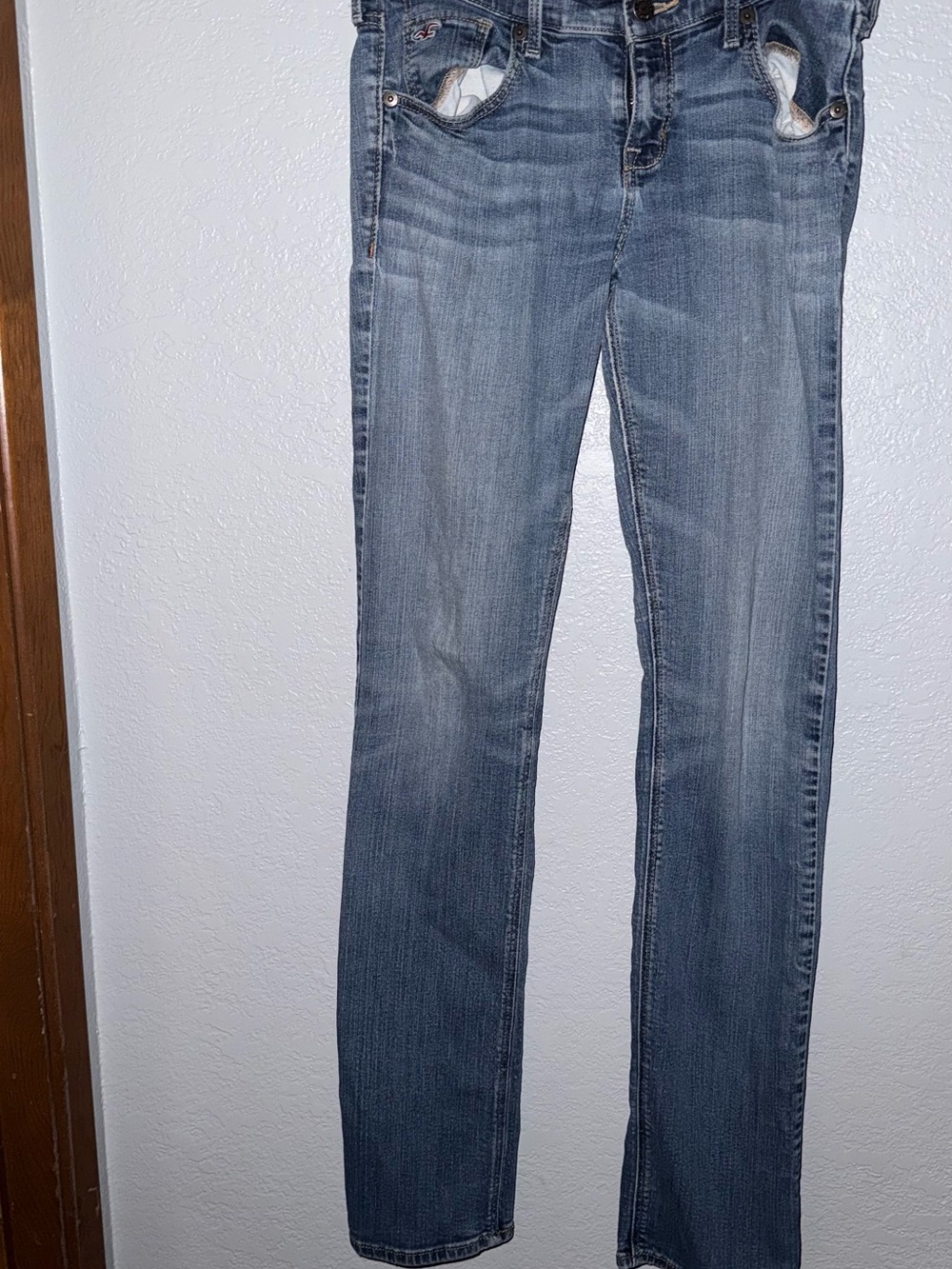 Hollister So Cal Stretch Slim Low Rise Bootcut Medium Wash Jeans Women’s 28